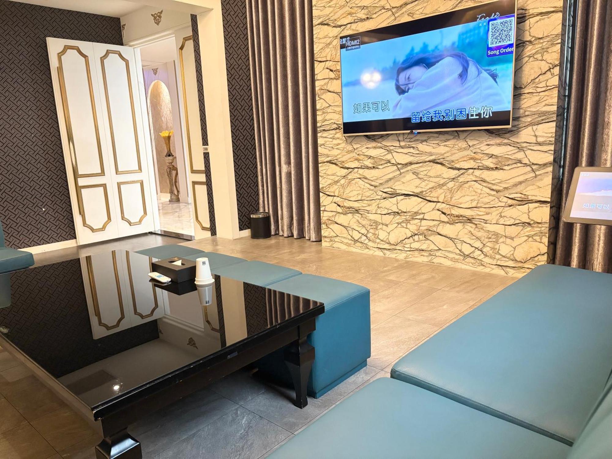 Xiadu Motel Taichung Buitenkant foto