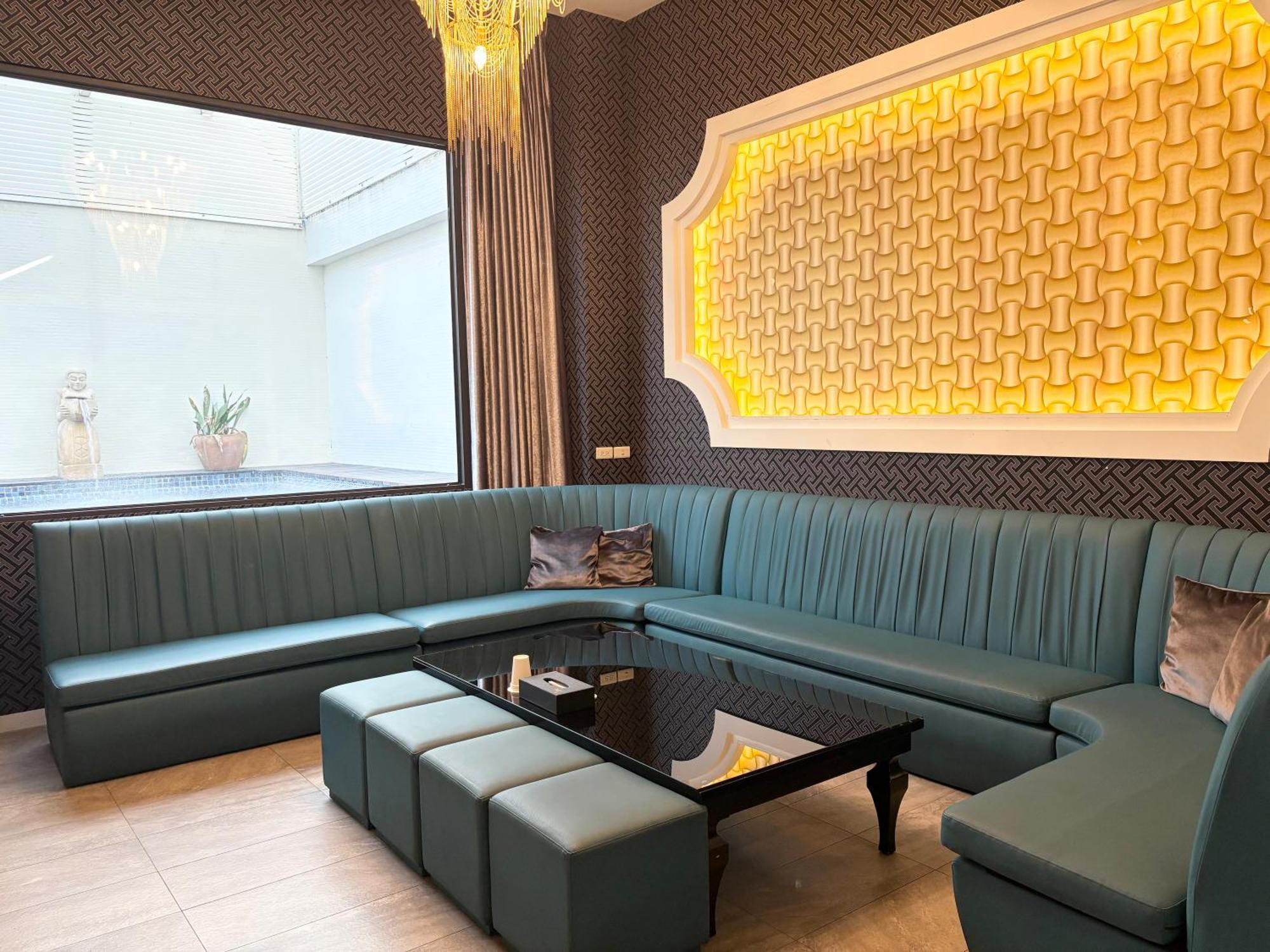 Xiadu Motel Taichung Buitenkant foto