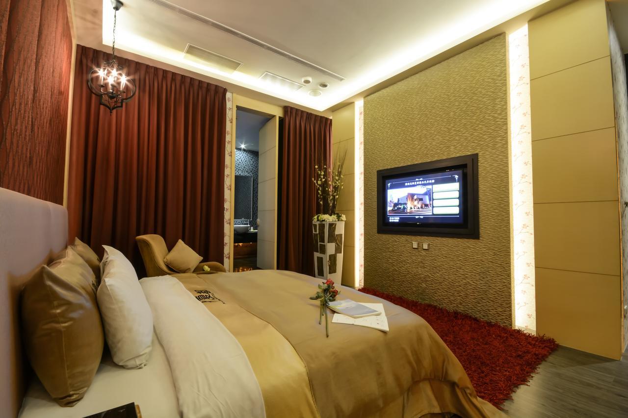 Xiadu Motel Taichung Buitenkant foto
