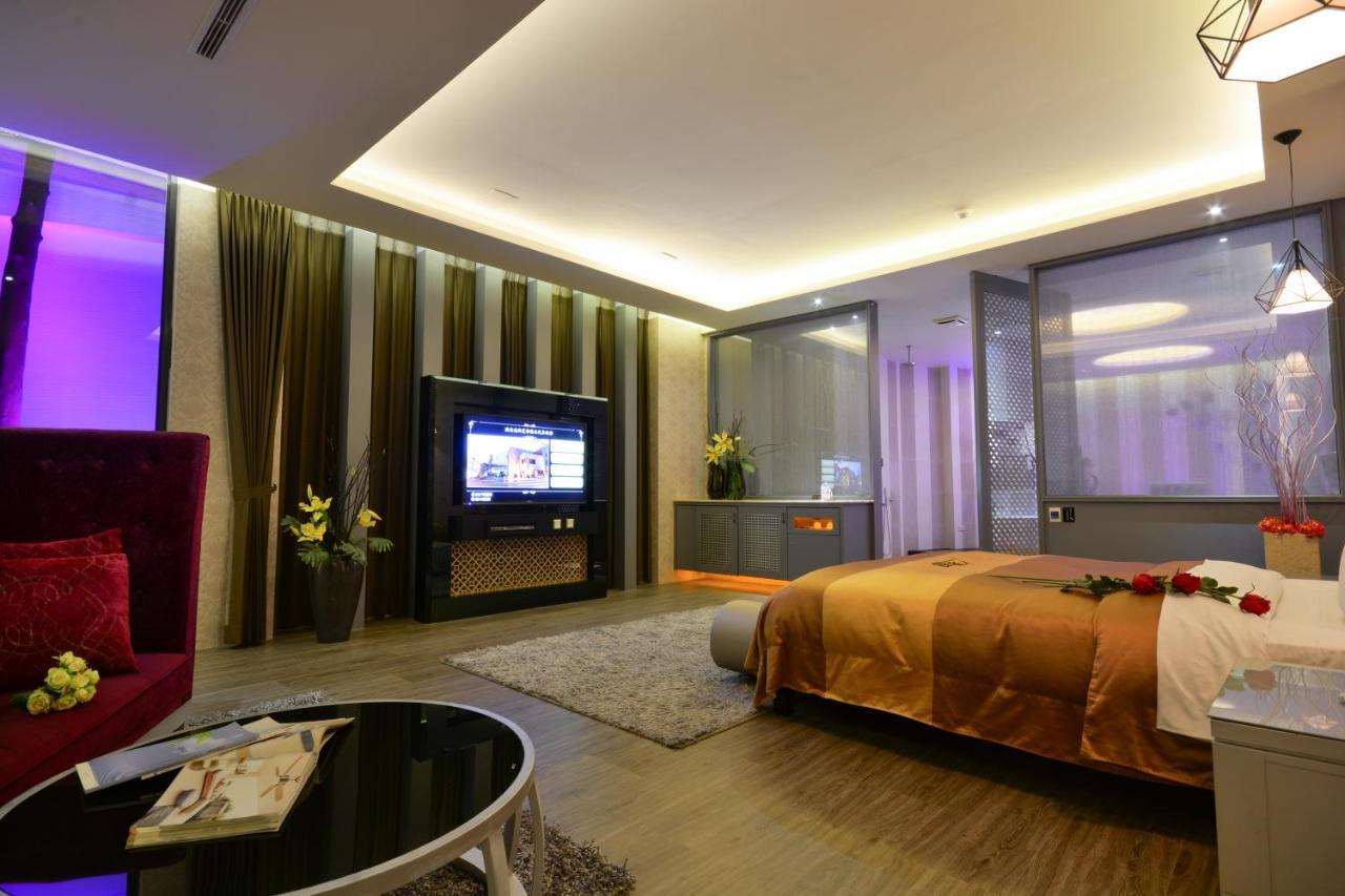 Xiadu Motel Taichung Buitenkant foto
